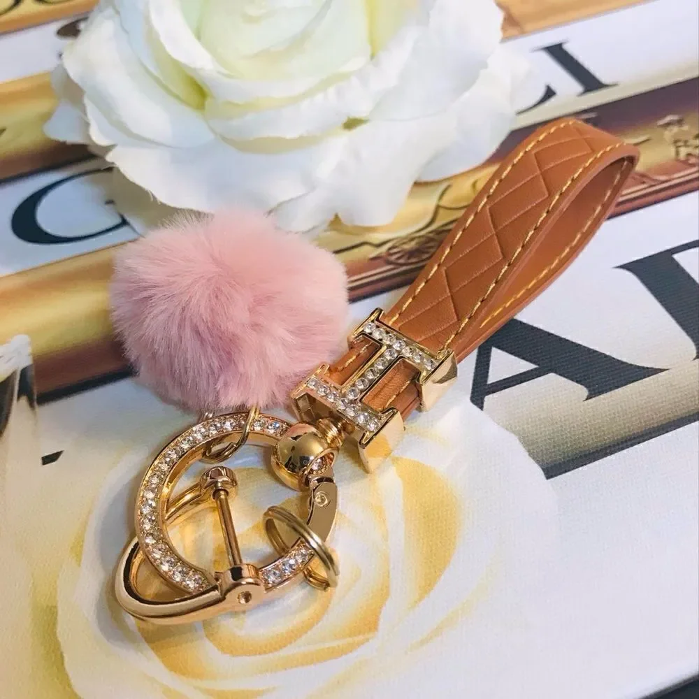 BROWN Leather Diamond High-end Key Ring Elegant Color Leather Car Key Chain